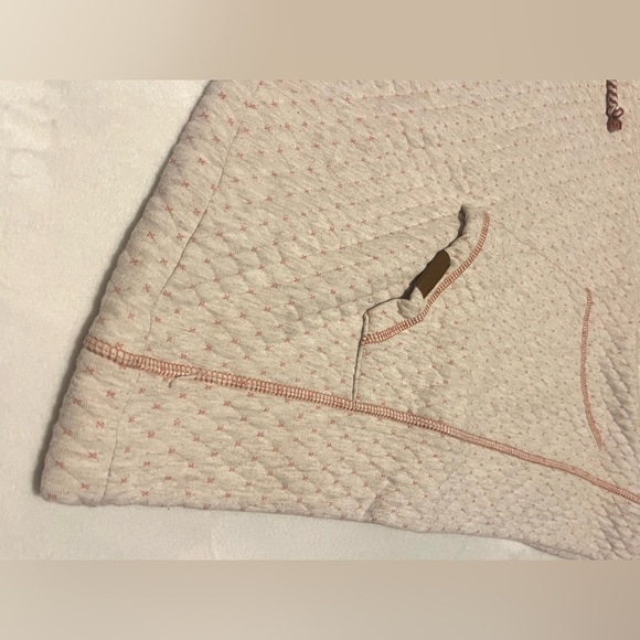 Maurices Women’s Hooded Long Sleeve Two-Tone Hoodie with Drawstring Size Large - Picture 3 of 15